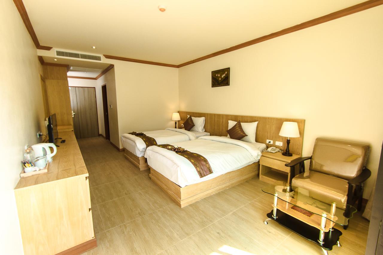 Airport Beach Hotel Phuket - Sha Extra Plus Nai Yang Beach Kültér fotó