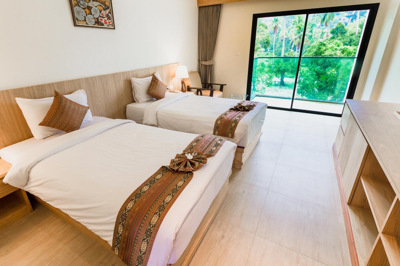 Airport Beach Hotel Phuket - Sha Extra Plus Nai Yang Beach Kültér fotó